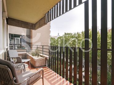 Apartament amb ascensor de lloguer a Paseo de la Reina Cristina