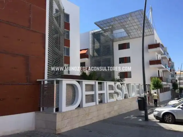 Piso con piscina en venta en Avenida de Joan Margarit, imagen 7