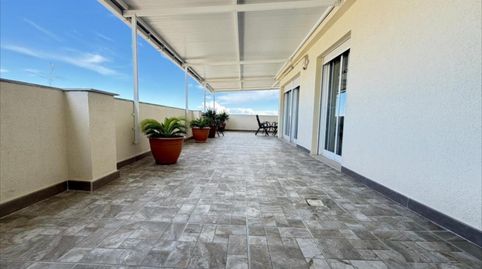 PRECIOSO E INCREÍBLE ÁTICO SEMINUEVO CON DOS GARAJES INCLUIDOOS EN EL PRECIO Y CON DOS GRANDES TERRAZAS CON 60 m2 y otra de 40 m2!, imatge 4