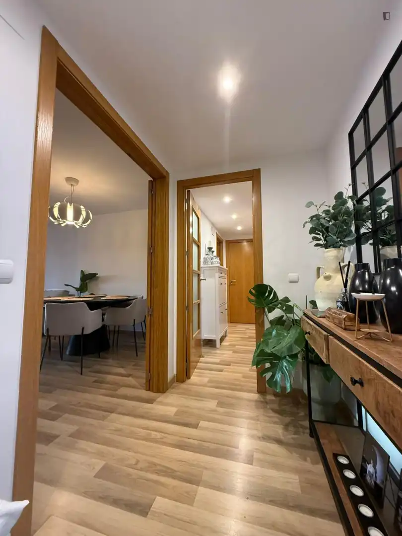 Habitació a Paus - Poligono San Blas