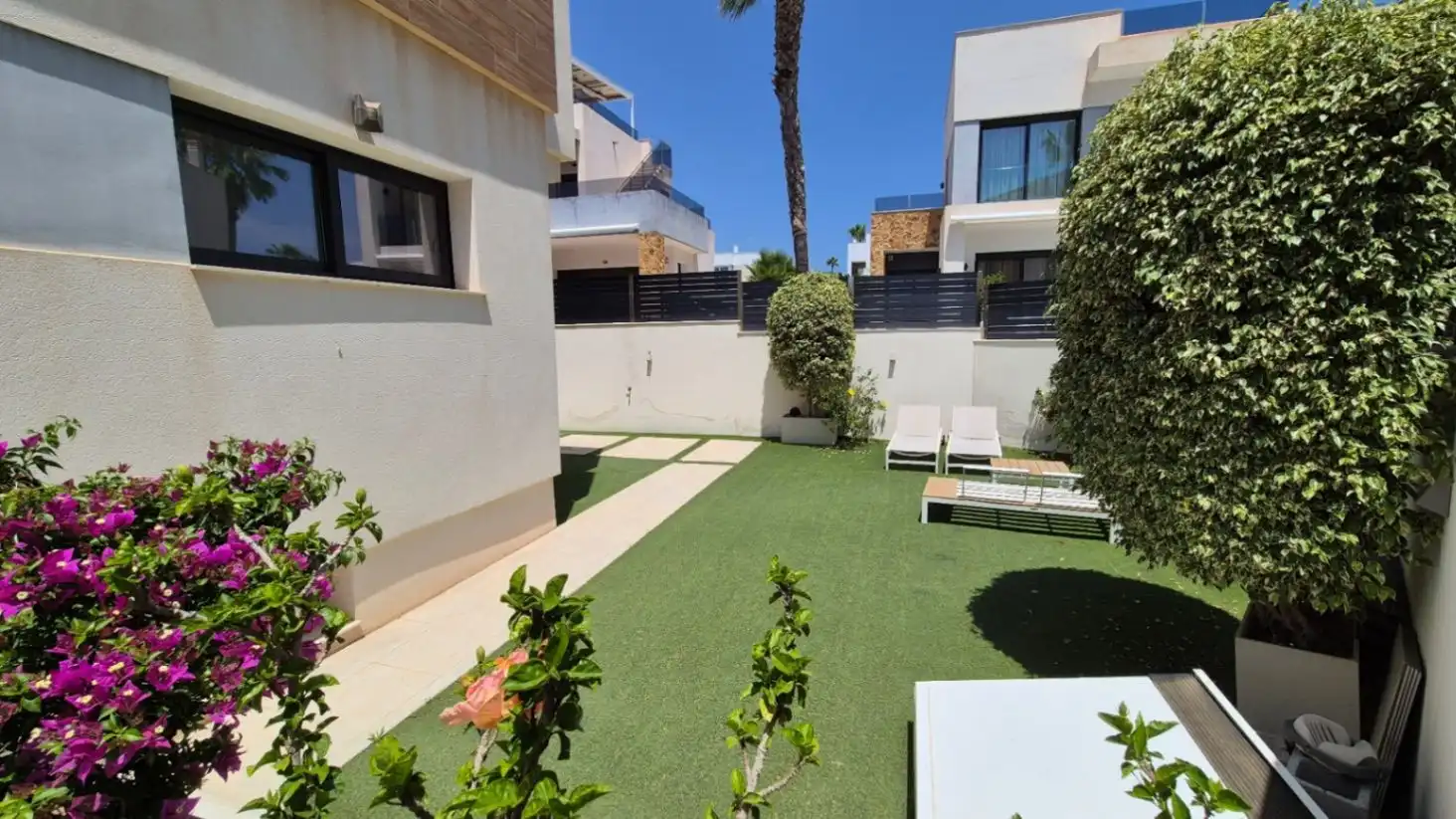 Casa con piscina in vendita a Playa de los Locos, imagen 7