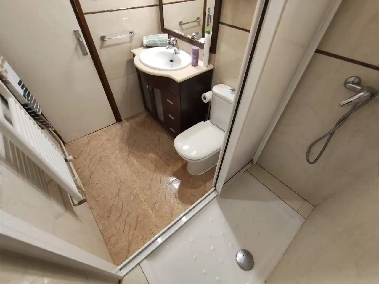 Bany de Apartament en venda en Canovelles amb Calefacció i Balcó