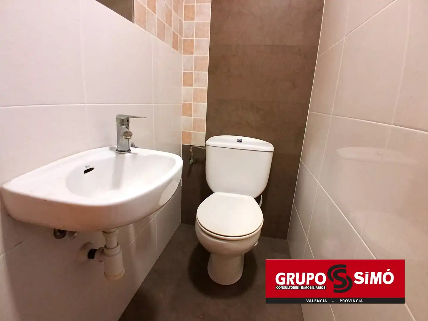 Gewerbefläche zum Verkauf in L'Eixample, imagen 8