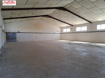 Nave industrial en venta en Crevillent