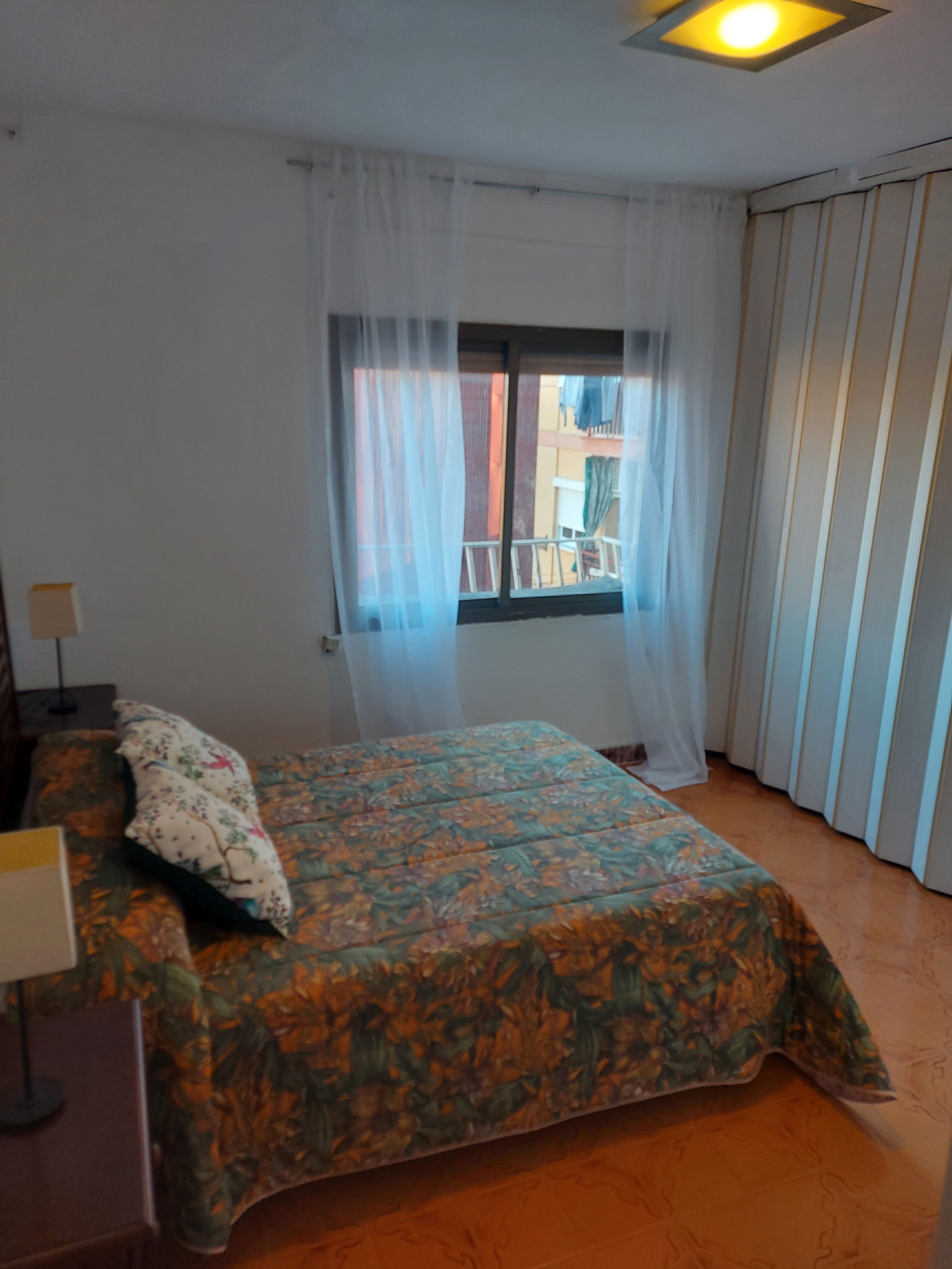 Bedroom of Flat for sale in Esplugues de Llobregat