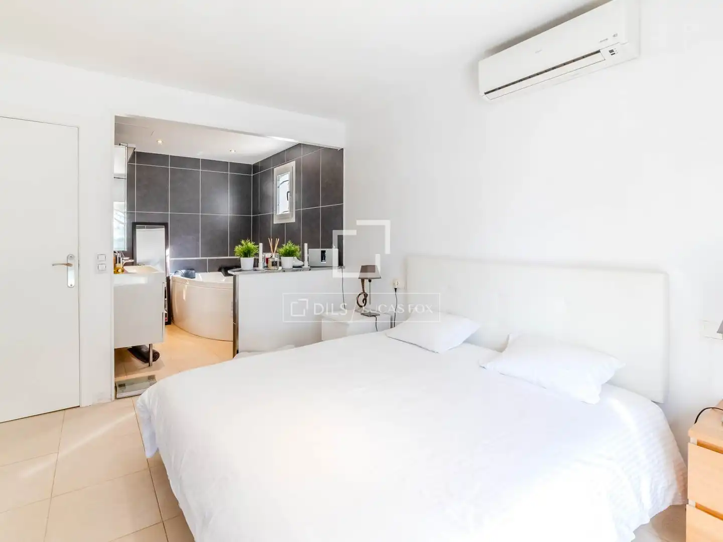 Chalet con piscina en venta en Olivella, imagen 13