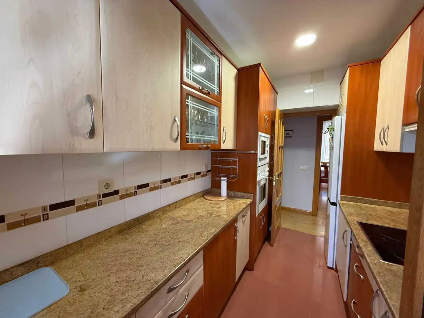 Kitchen of Flat for rent in Salamanca  with Air Conditioner, Heating and Parquet flooring