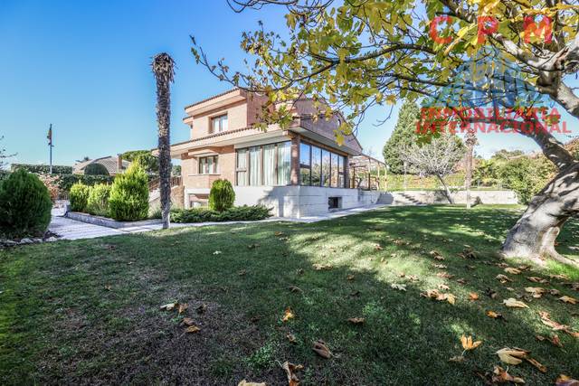 Casa-chalet en Alquiler en Peñas Albas - Zulema