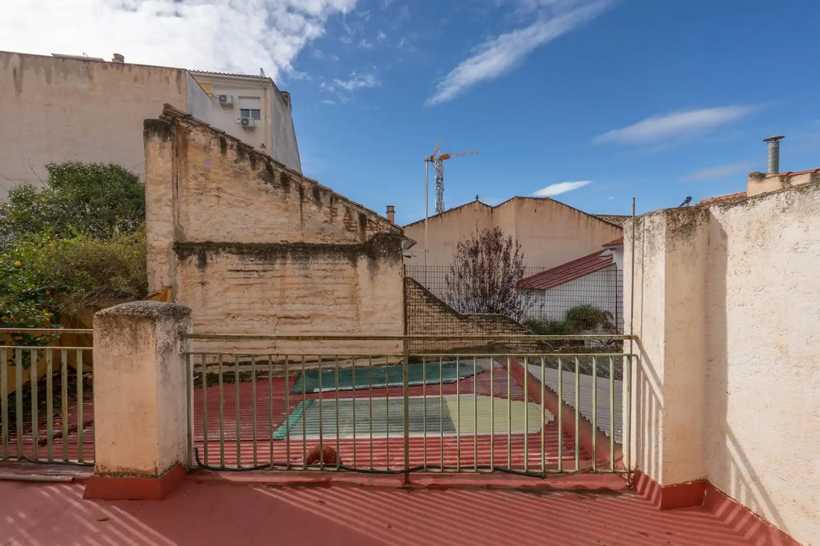 Außenansicht von Residential zum Verkauf in Armilla