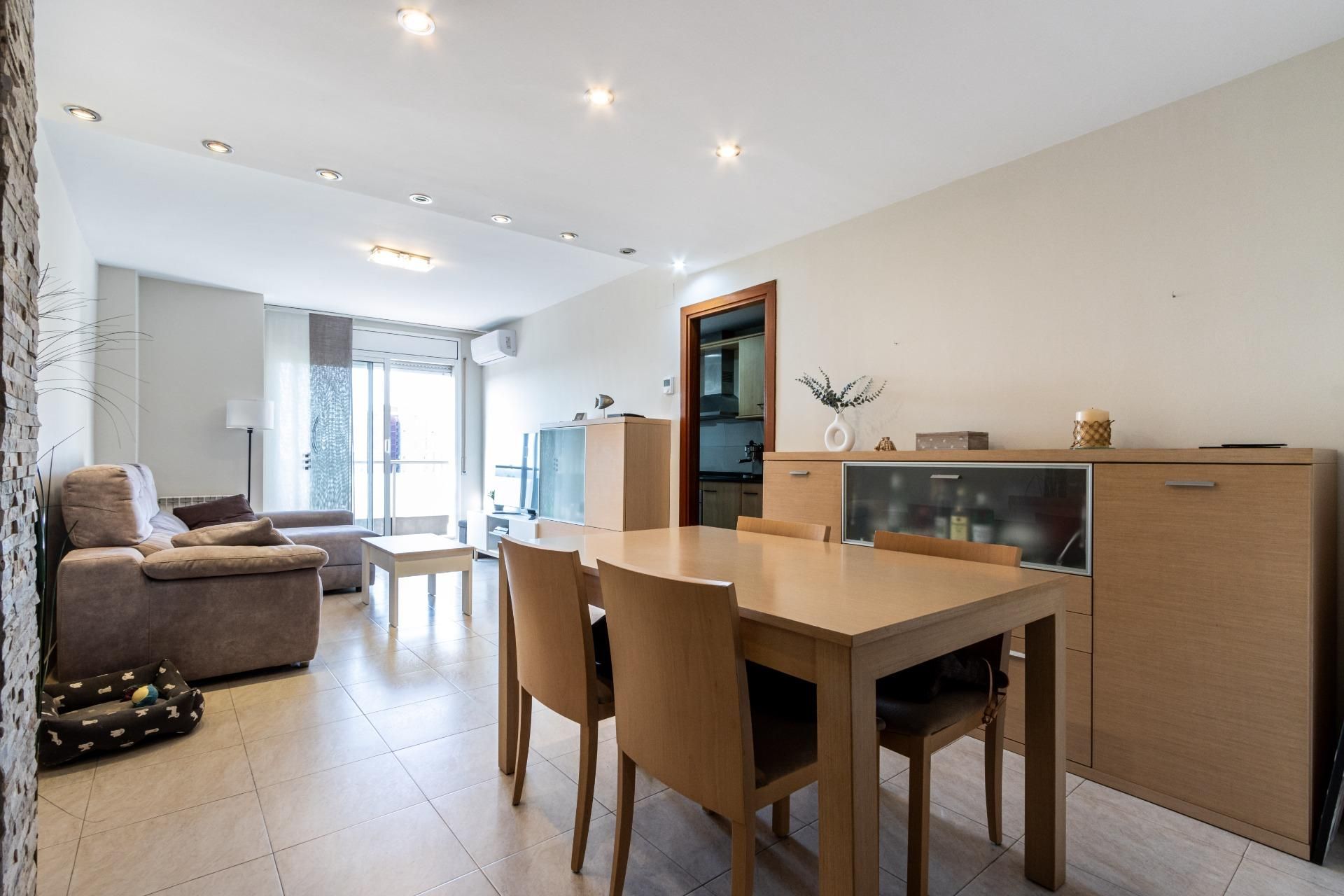 Dining room of Flat for sale in Terrassa  with Air Conditioner, Heating and Terrace