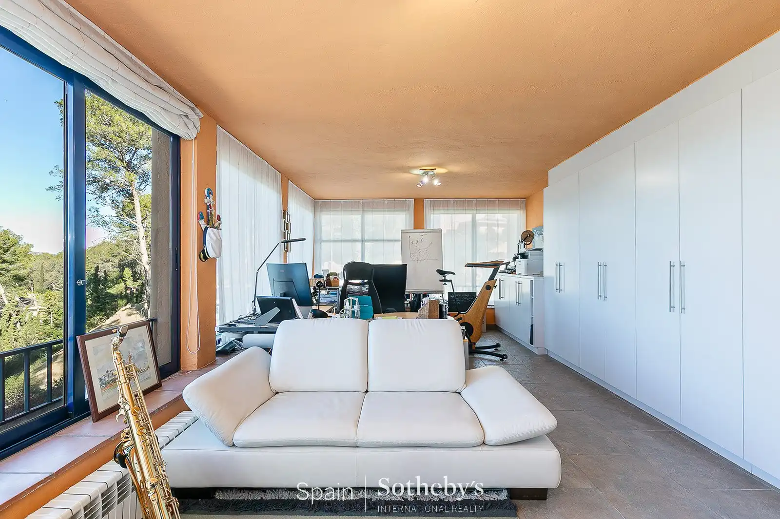 Sala de estar de Casa o chalet en venta en Olivella con Aire acondicionado, Calefacción y Jardín privado