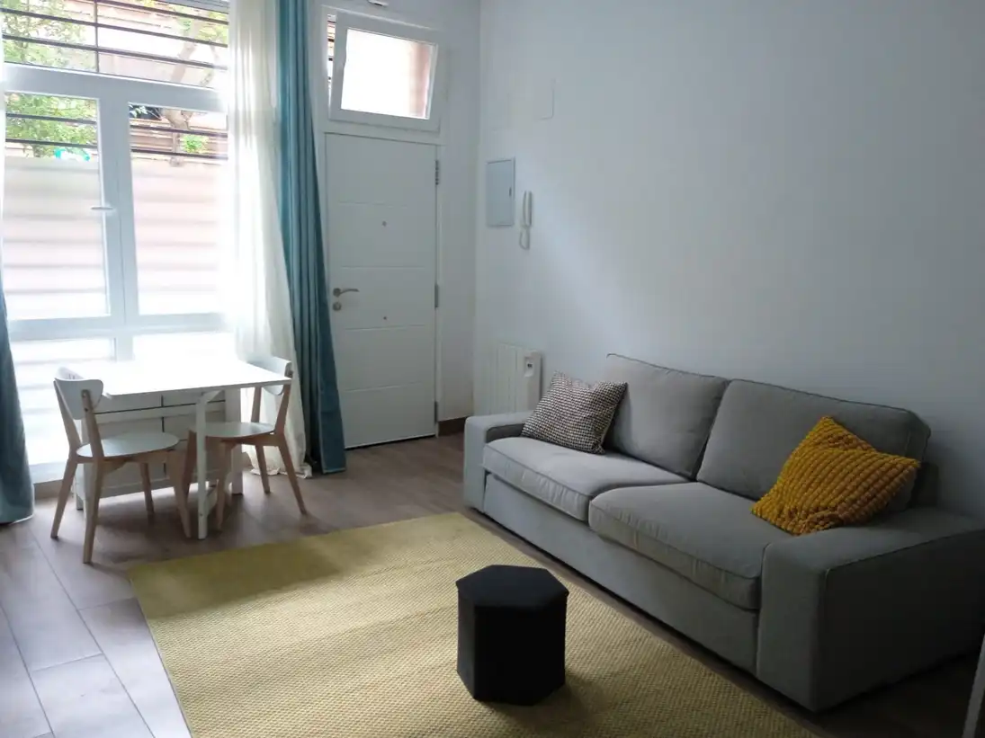 Living room of Ground floor for sale in Madrid  with Heating, Furnished and Washing machine