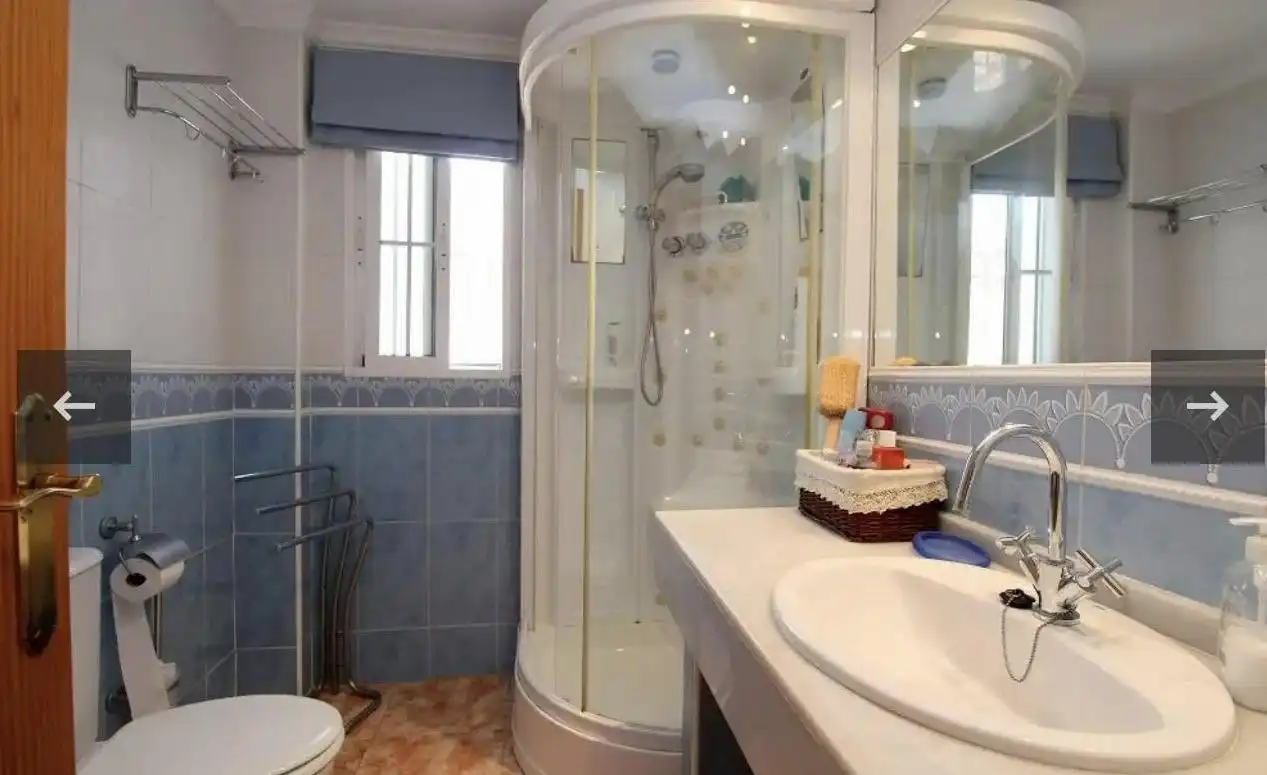 Badezimmer von Haus oder Chalet zur Miete in Orihuela mit Heizung, Privatgarten und Terrasse