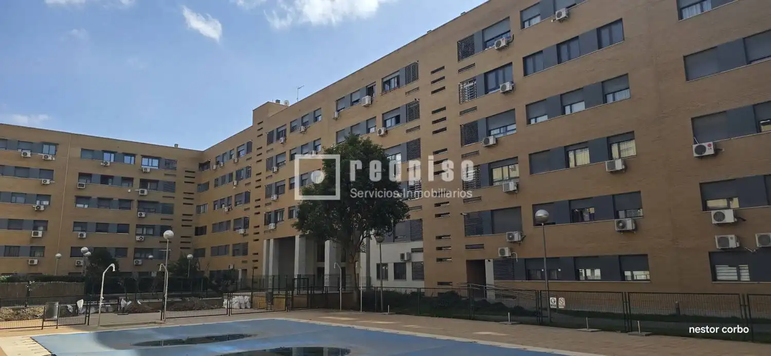 Vista exterior de Pis en venda en Torrejón de Ardoz amb Aire condicionat, Calefacció i Jardí privat