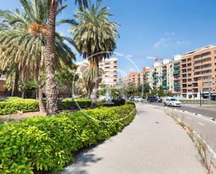 Exterior view of Flat for sale in  Valencia Capital  with Air Conditioner, Heating and Terrace