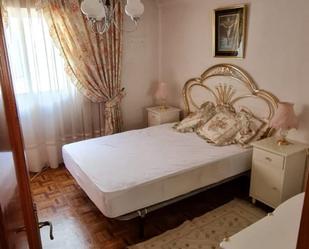 Bedroom of Flat for sale in Alcorcón  with Heating, Terrace and Furnished