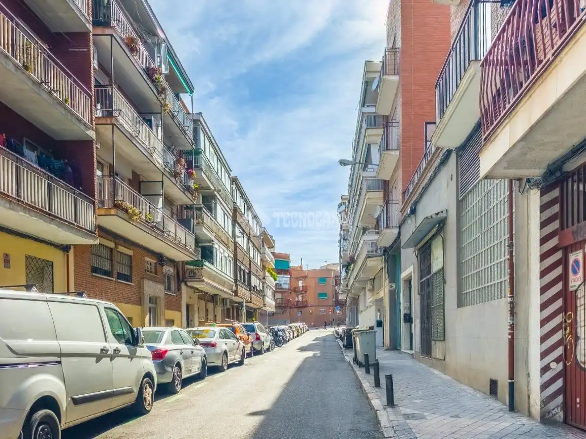 Vista exterior de Piso en venta en Madrid con Aire acondicionado y Calefacción