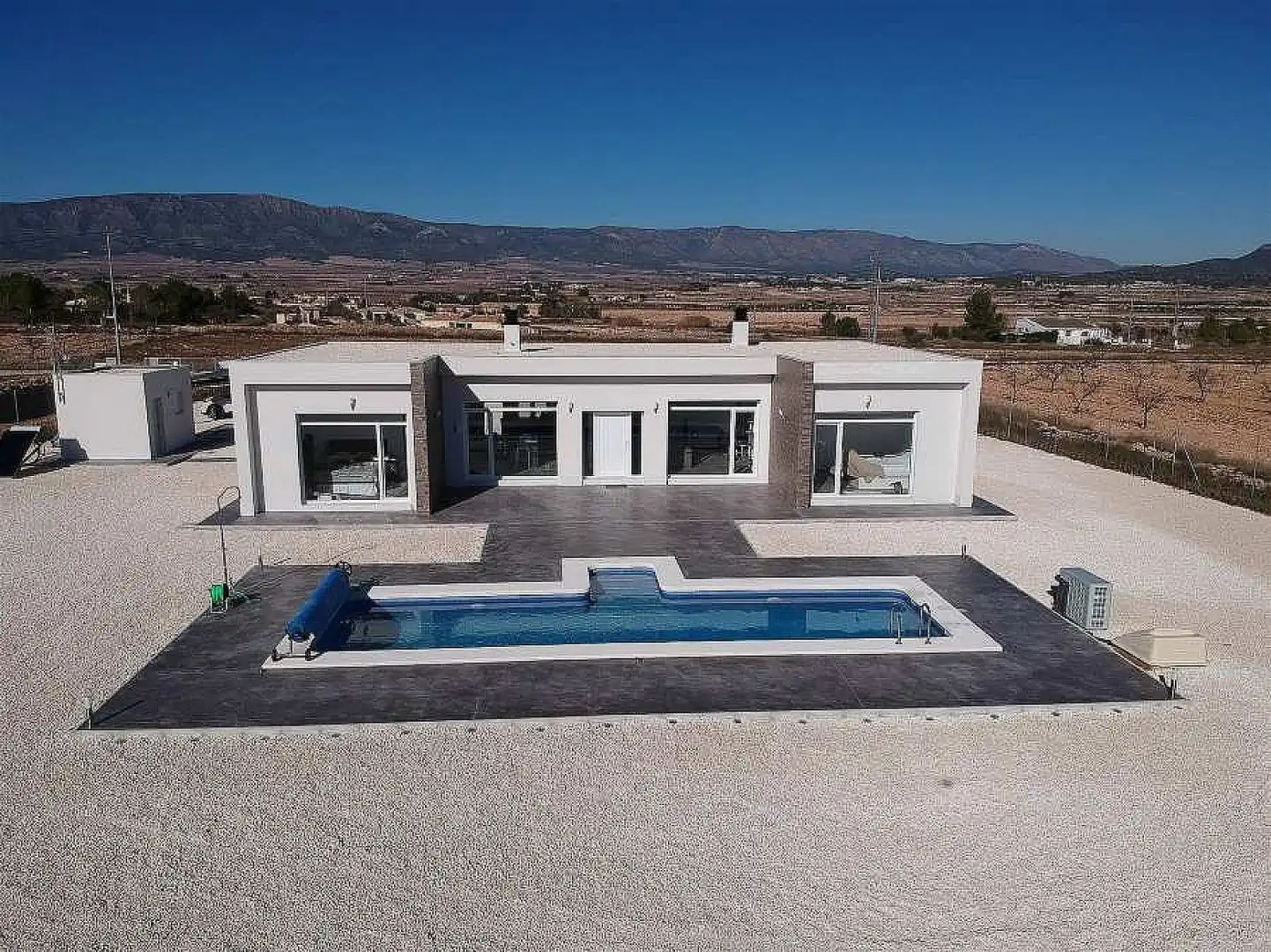 Maison à vendre à El Pinós / Pinoso