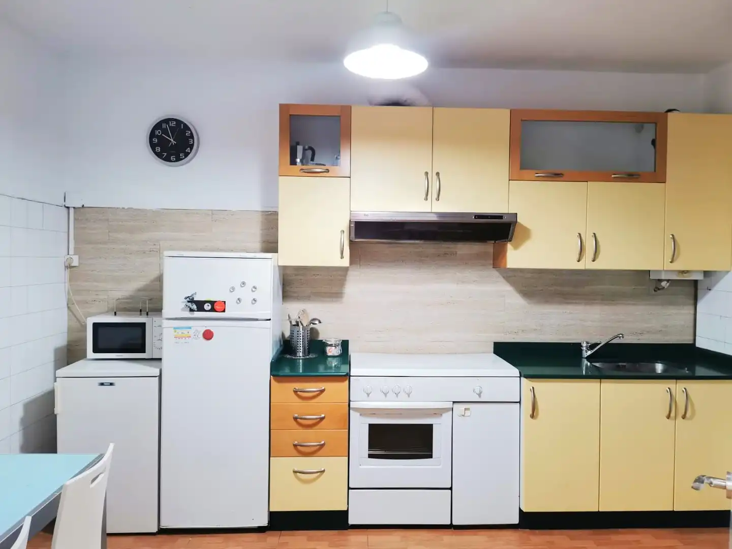 Cocina de Casa o chalet en venta en Valdoviño con Jardín privado, Terraza y Amueblado