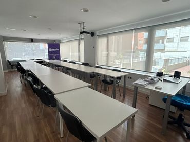 Business premises for sale in Avenida Marqués de Los Vélez