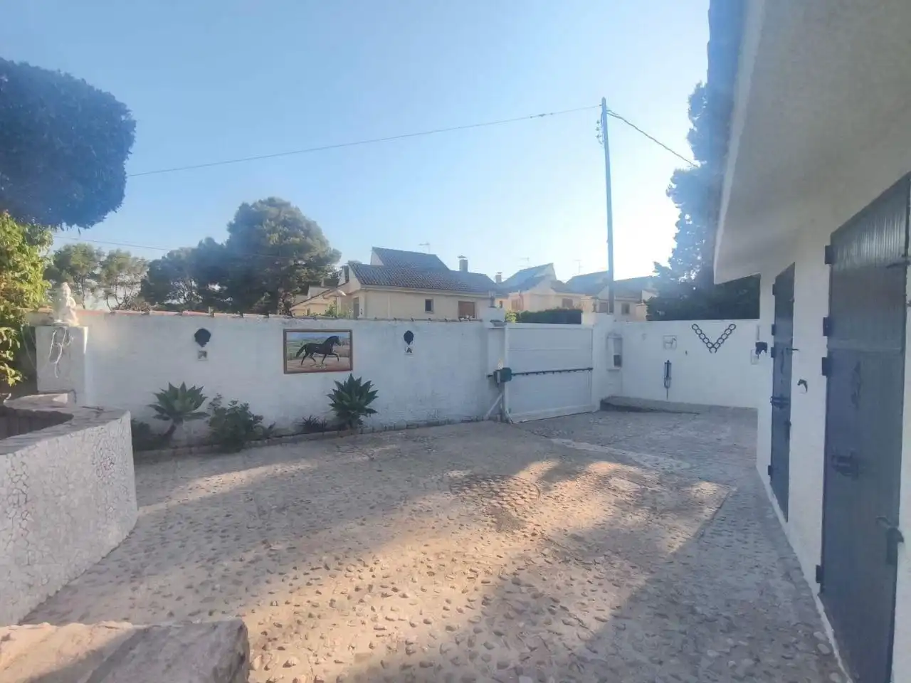 Vista exterior de Casa o chalet en venta en Paterna con Aire acondicionado, Calefacción y Jardín privado