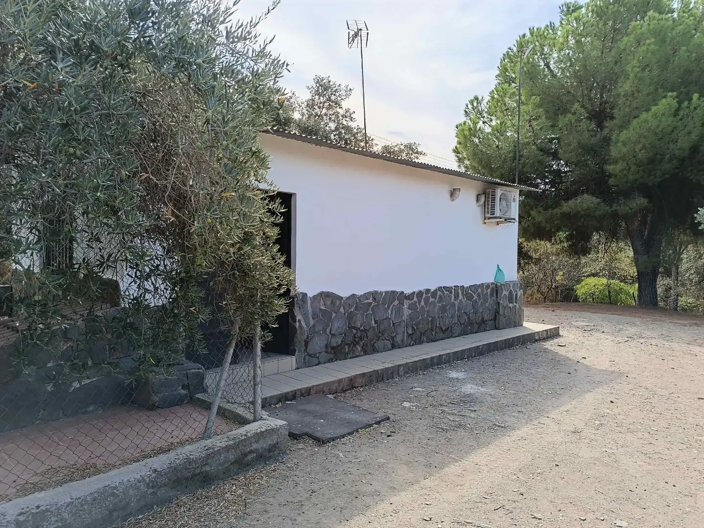 Casa rústica amb piscina en venda a Andújar, imagen 3