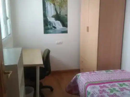 Schlafzimmer von Wohnung zur Miete in  Granada Capital mit Klimaanlage
