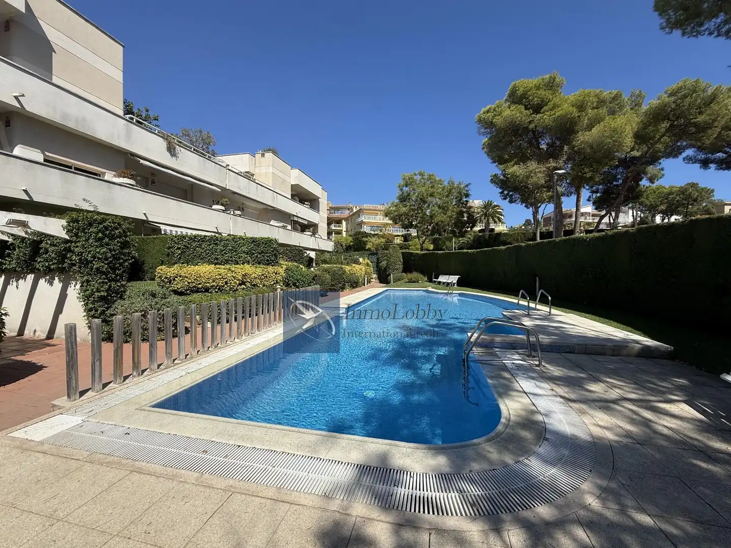 Piscina de Apartament de lloguer en Castell d'Aro, Platja d'Aro i s'Agaró amb Aire condicionat, Calefacció i Terrassa