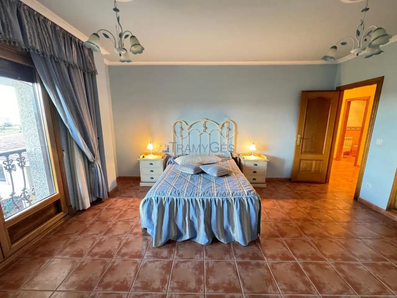 Habitación de Casa o chalet en venta en Vilagarcía de Arousa con Calefacción, Jardín privado y Terraza