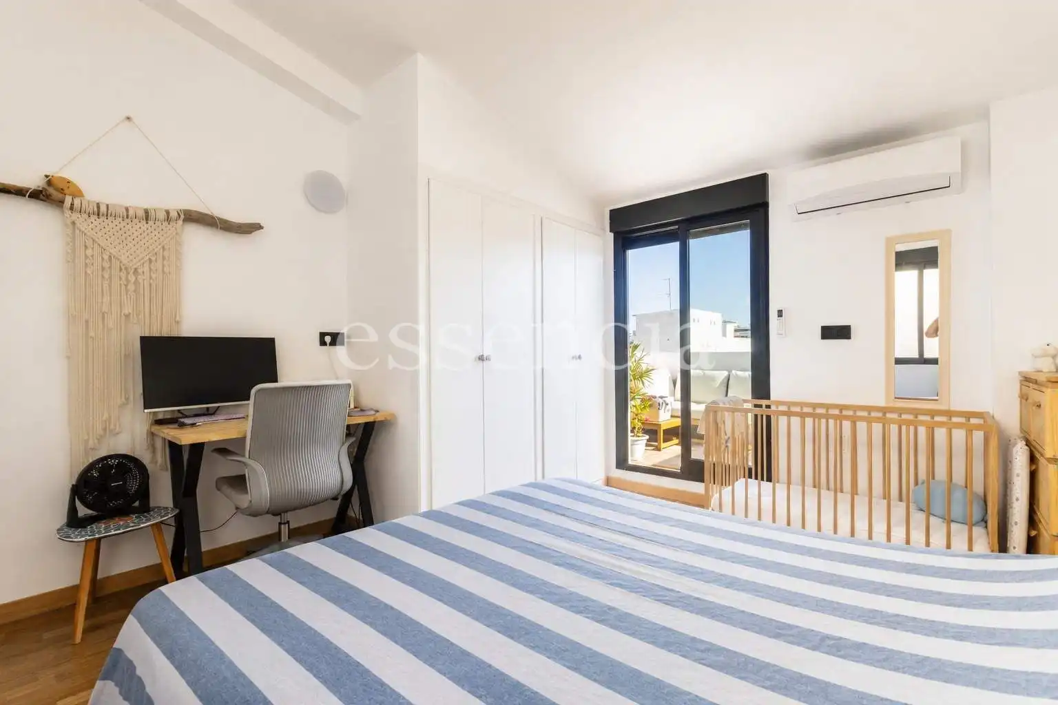 Bedroom of Attic for sale in Gandia  with Air Conditioner, Heating and Terrace