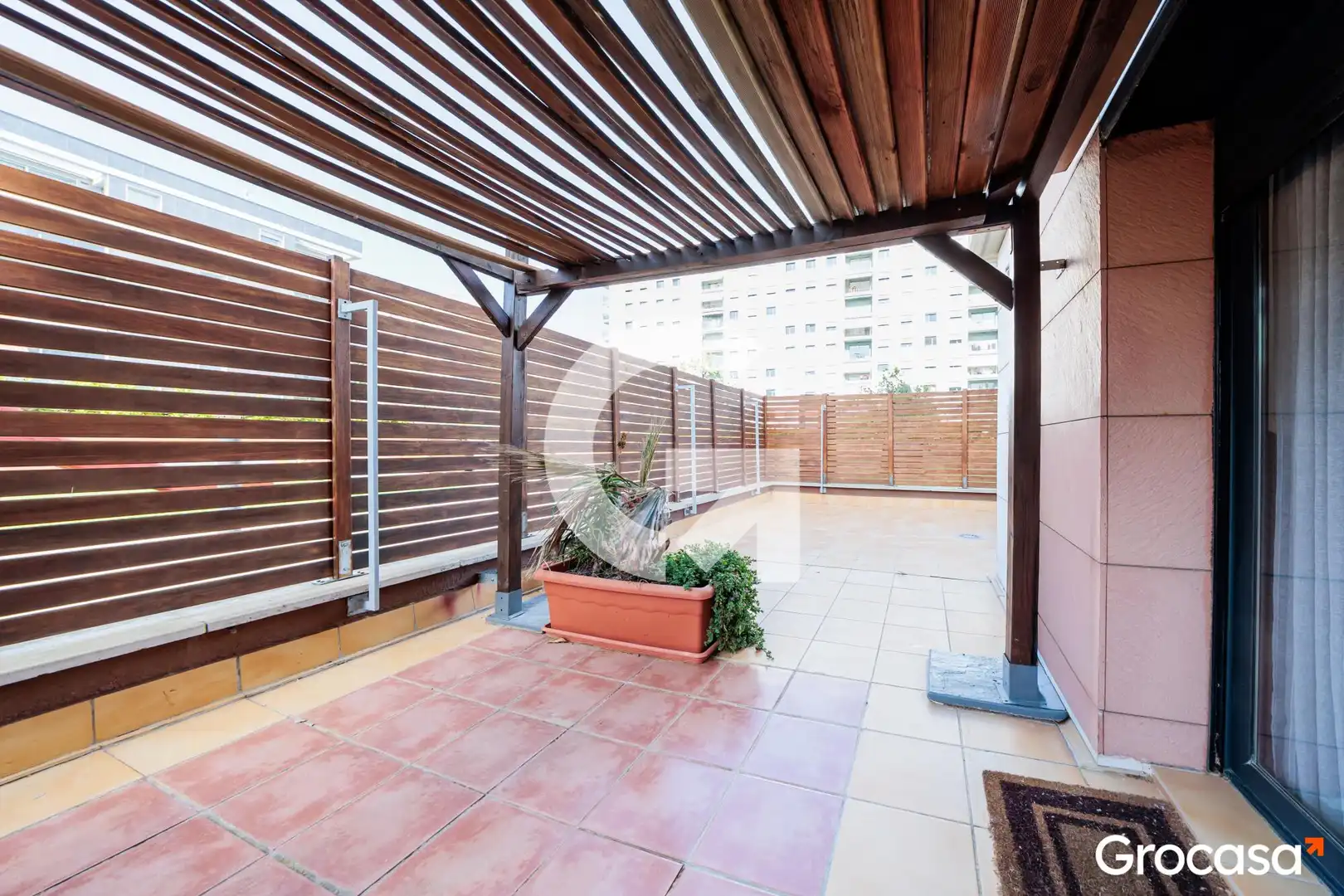 Terrace of Ground floor for sale in Terrassa  with Air Conditioner, Heating and Private garden