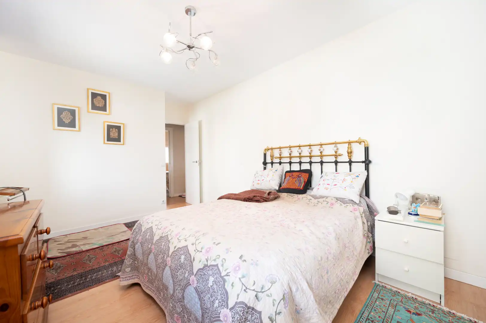 Habitación de Casa o chalet en venta en Colmenar Viejo con Aire acondicionado, Calefacción y Jardín privado