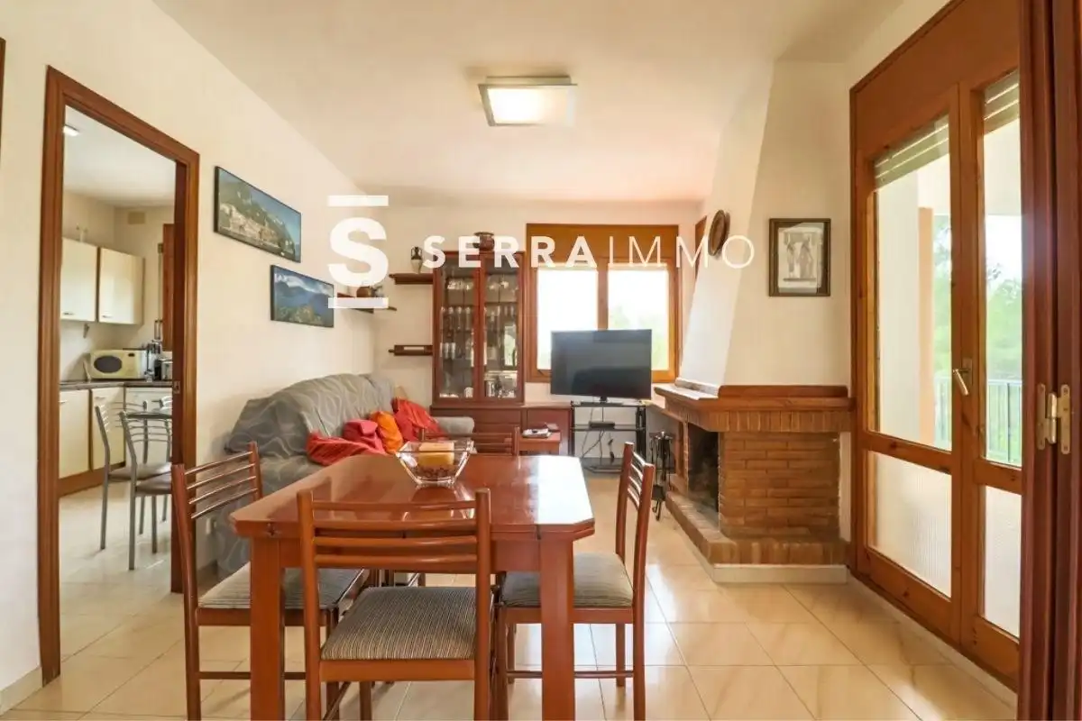 Sala d'estar de Casa o xalet en venda en Font-rubí amb Jardí privat
