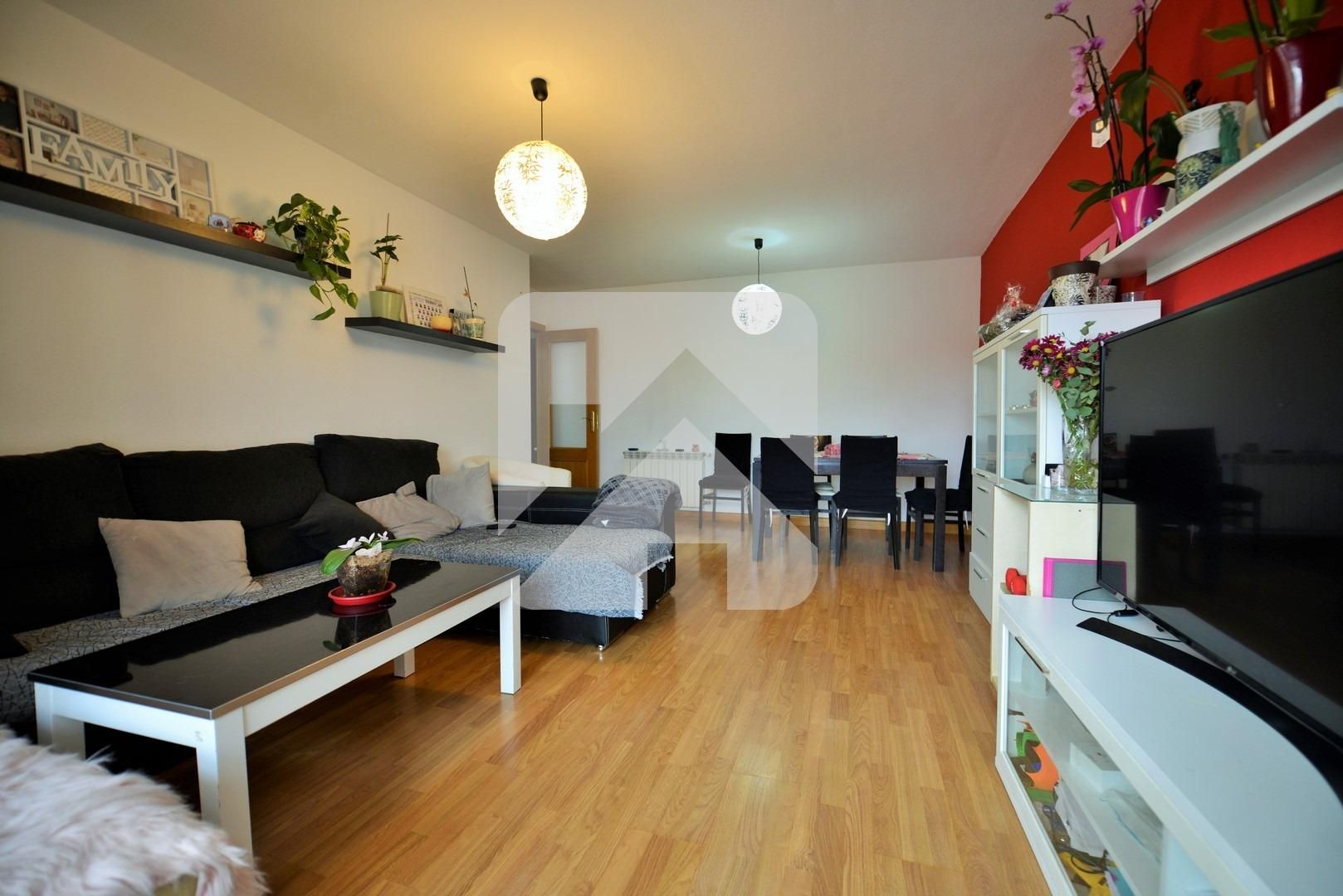 Sala d'estar de Àtic en venda en Valdemoro amb Calefacció, Terrassa i Traster