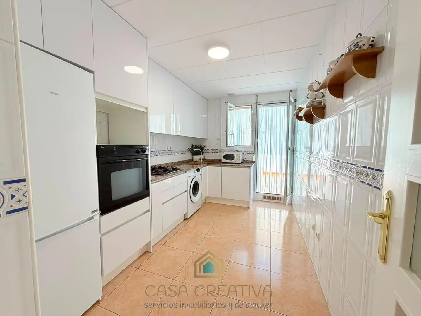 Cocina de Casa adosada en venta en Picanya con Jardín privado, Terraza y Trastero