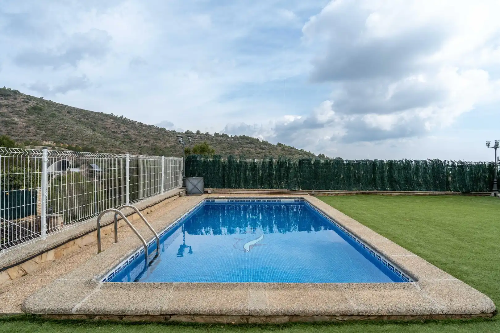 Piscina de Casa o xalet en venda en El Vendrell amb Calefacció, Jardí privat i Terrassa