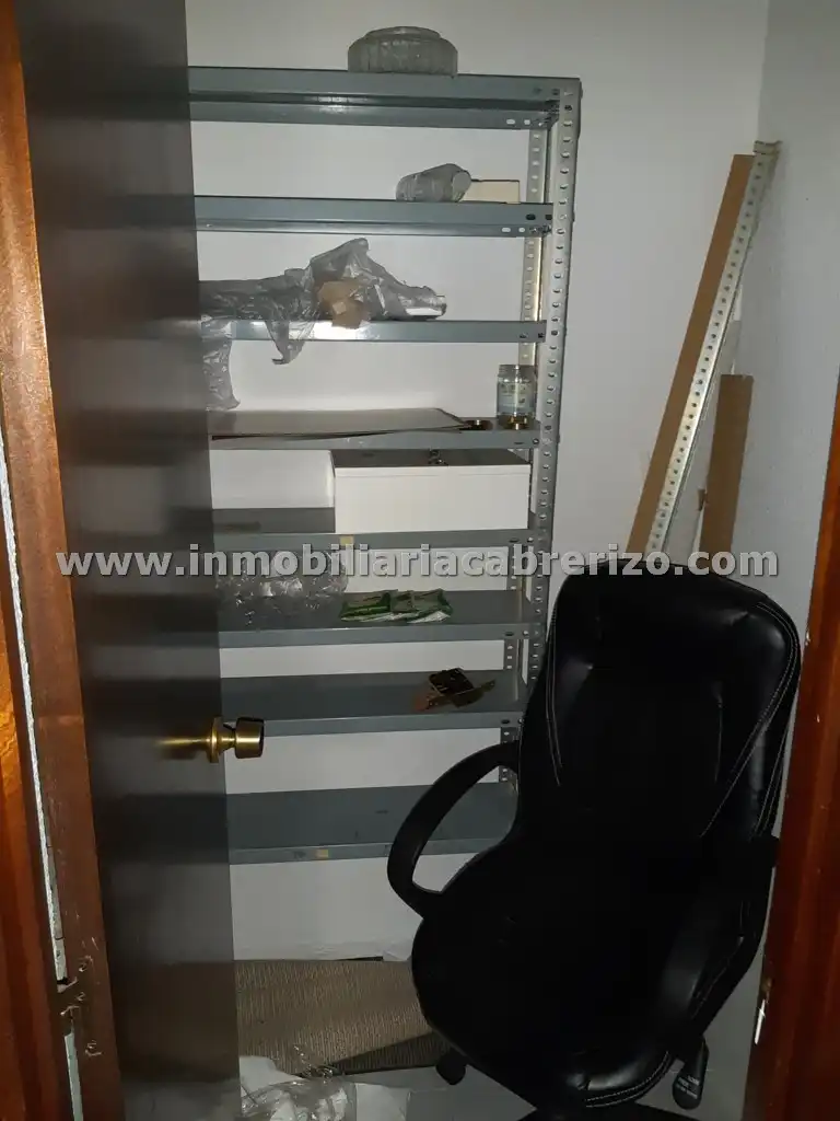 Ufficio con ascensore in vendita a Calle General Vara de Rey 41, imagen 4