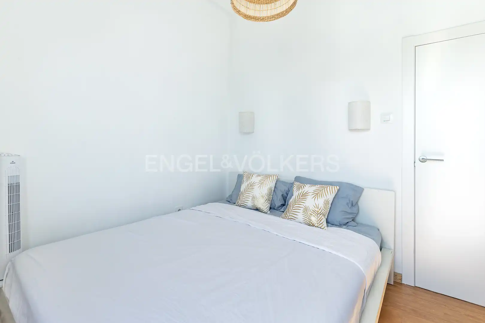 Schlafzimmer von Wohnung zur Miete in Barcelona mit Heizung, Parkett und Möbliert