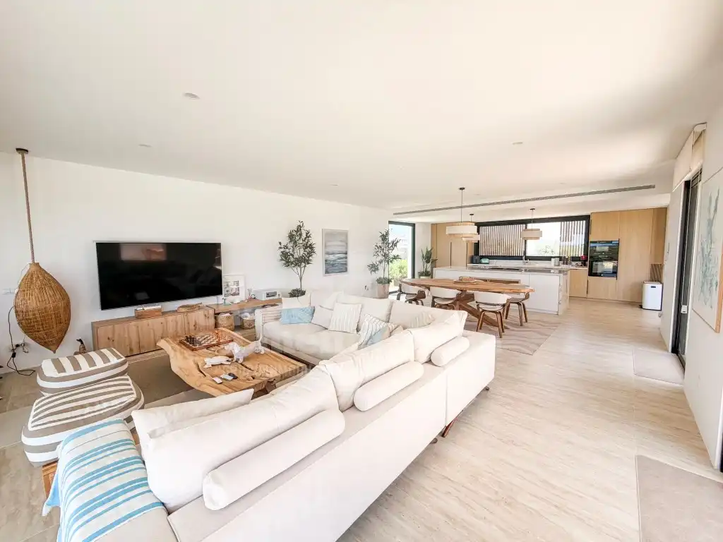Living room of Houses for sale in Ciutadella de Menorca  with Air Conditioner, Private garden and Terrace