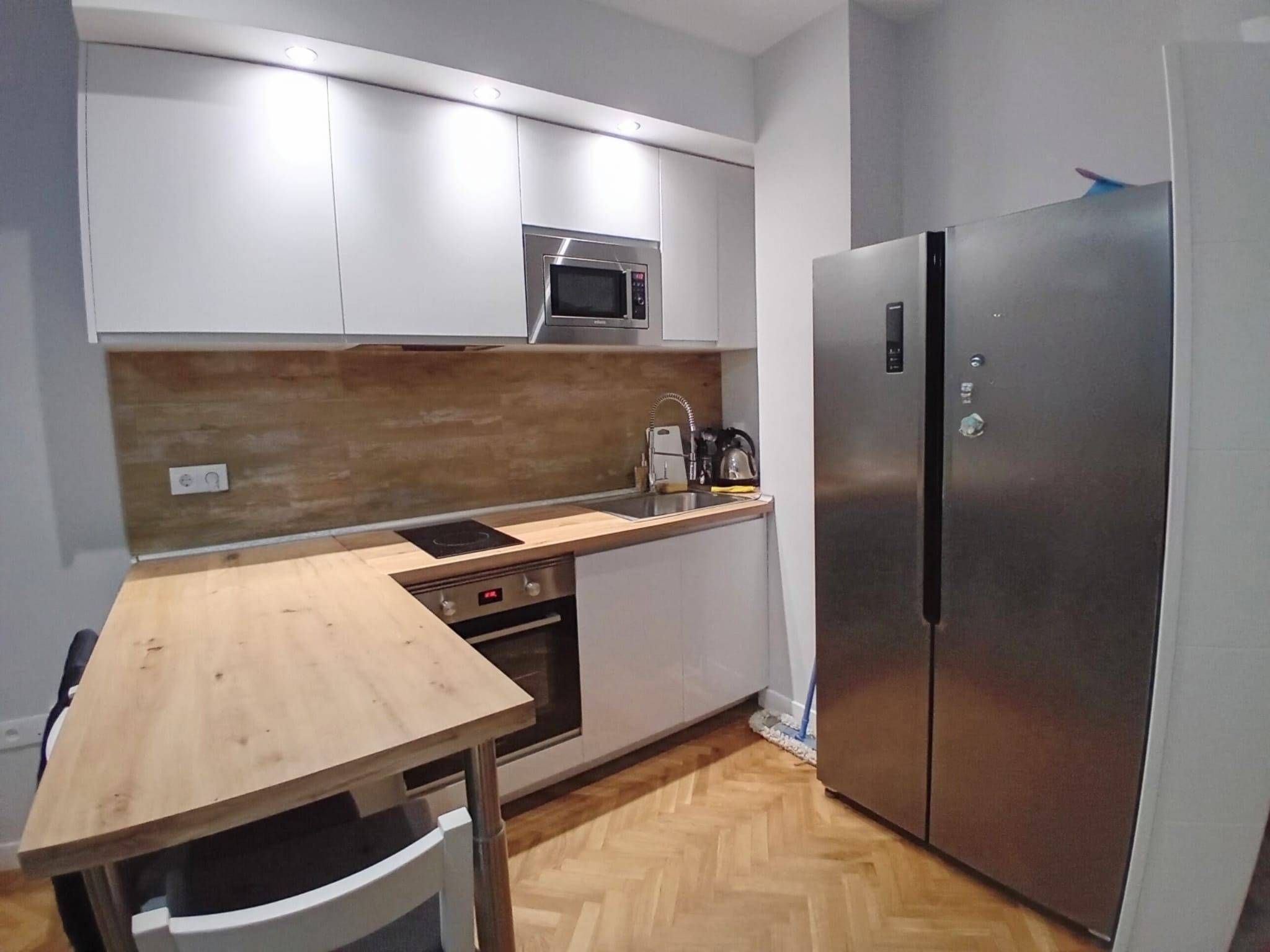 Kitchen of Flat for sale in San Sebastián de los Reyes  with Air Conditioner, Heating and Parquet flooring