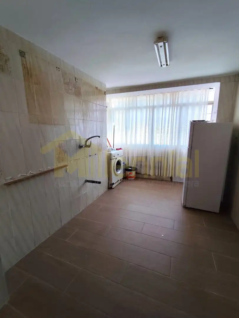 Cocina de Piso en venta en Sevilla con Aire acondicionado
