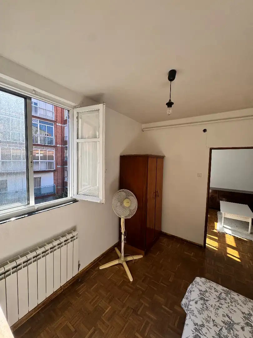 Dormitori de Àtic en venda en Valladolid amb Calefacció, Parquet i Terrassa