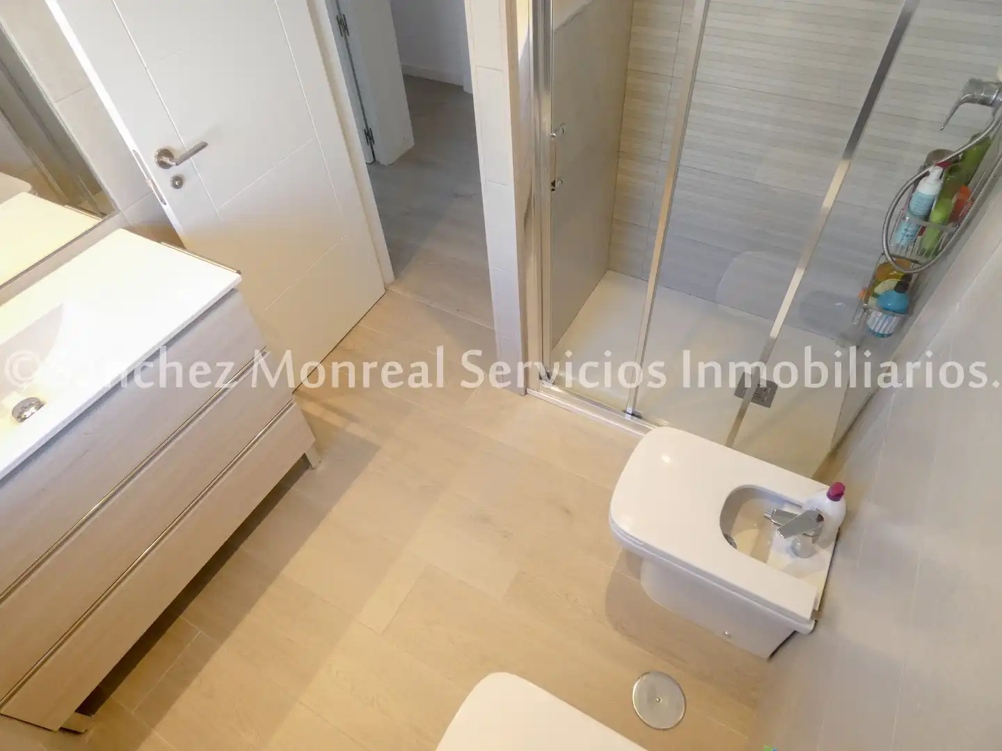 Baño de Casa o chalet en venta en Alcázar de San Juan con Aire acondicionado, Calefacción y Trastero