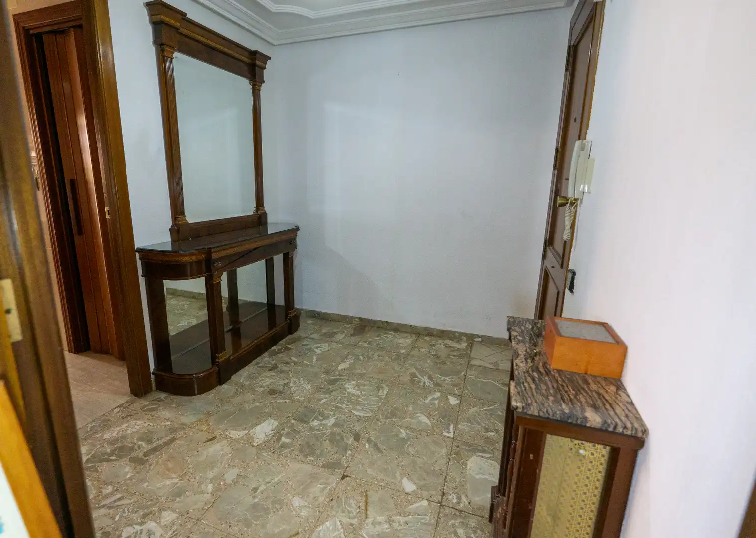Piso en venta en Ibi con Calefacción, Terraza y Trastero