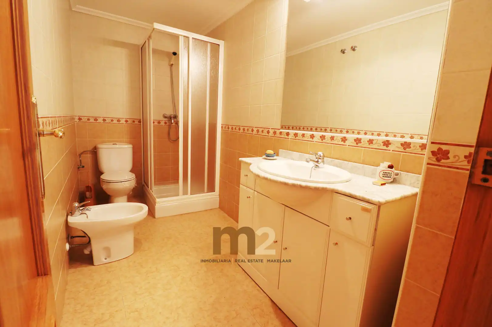 Bany de Apartament en venda en Almoradí amb Aire condicionat, Traster i Moblat