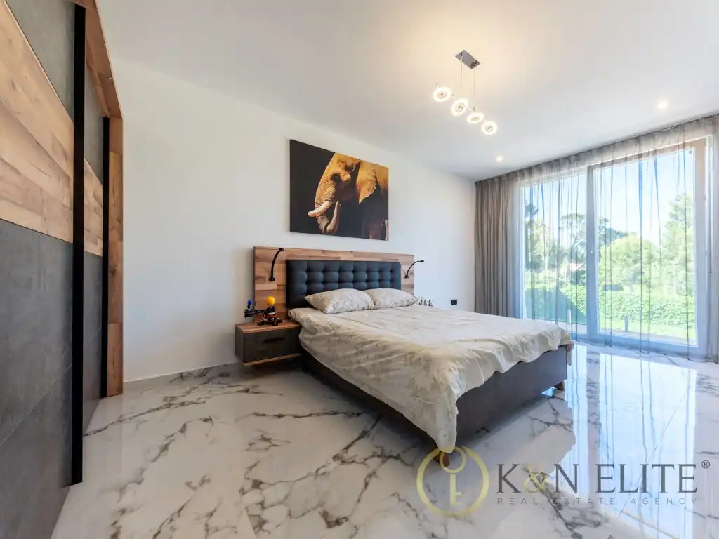 Bedroom of Houses for sale in Petrer  with Private garden, Terrace and Swimming Pool