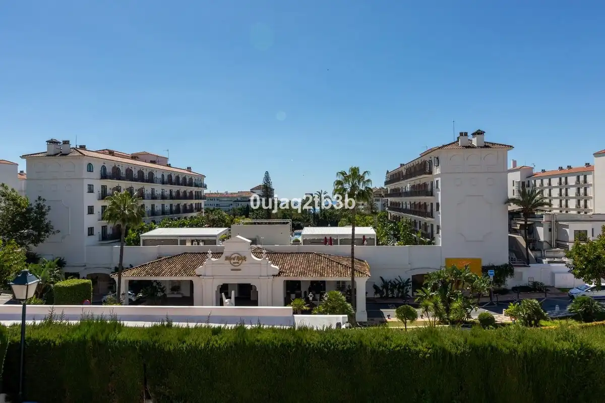 Apartment mit Pool zum Verkauf in Nueva Andalucía, imagen 35