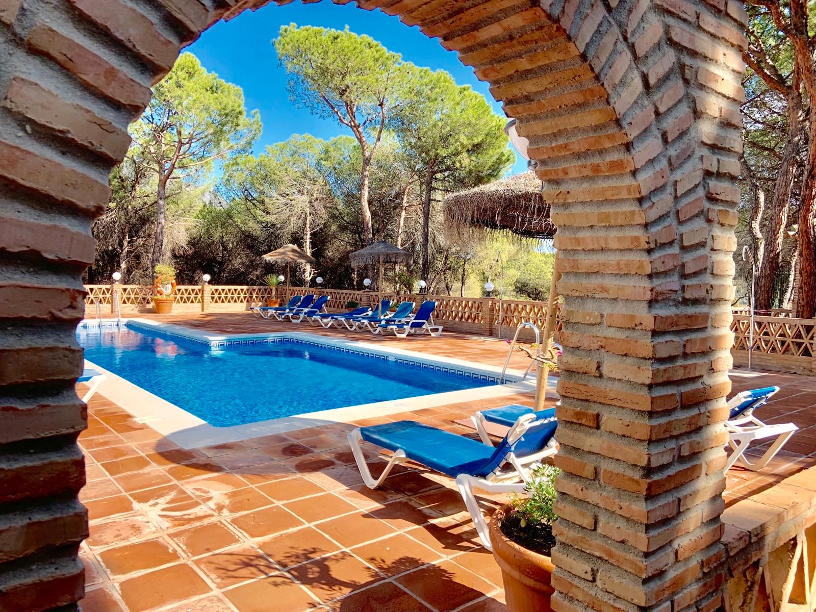 Piscina de Piso en venta en Marbella con Aire acondicionado, Terraza y Amueblado