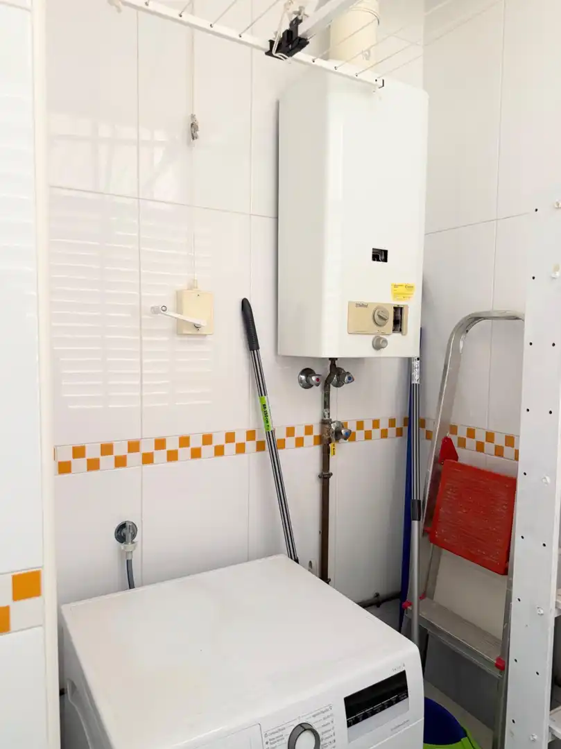 Bany de Pis en venda en Sevilla amb Aire condicionat, Calefacció i Traster