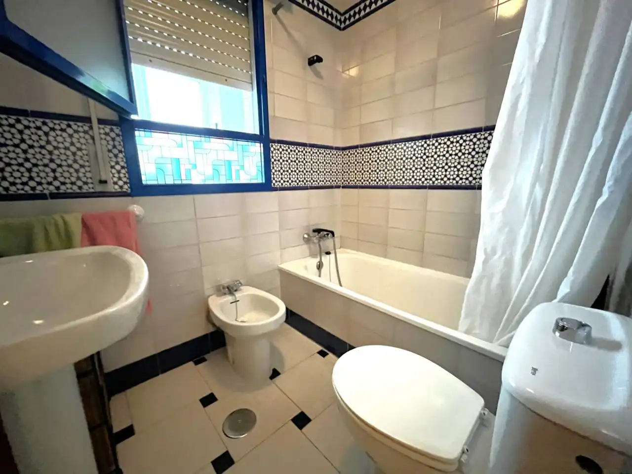 Flat with terrace for sale in Paseo Ría, imagen 12